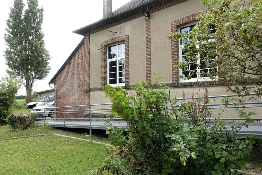 Au Coeur D'une D'artiste Hébergement de vacances Saint-Aubin-de-Bonneval